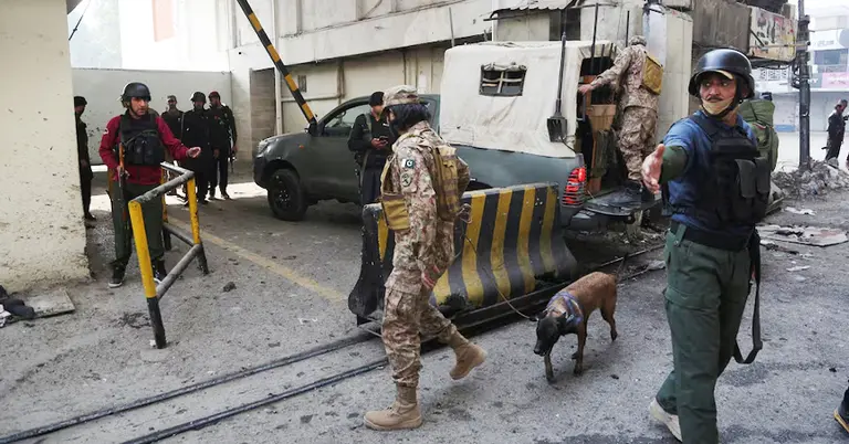 আত্মঘাতী হামলার পর পুলিশ সদর দপ্তরে অভিযান